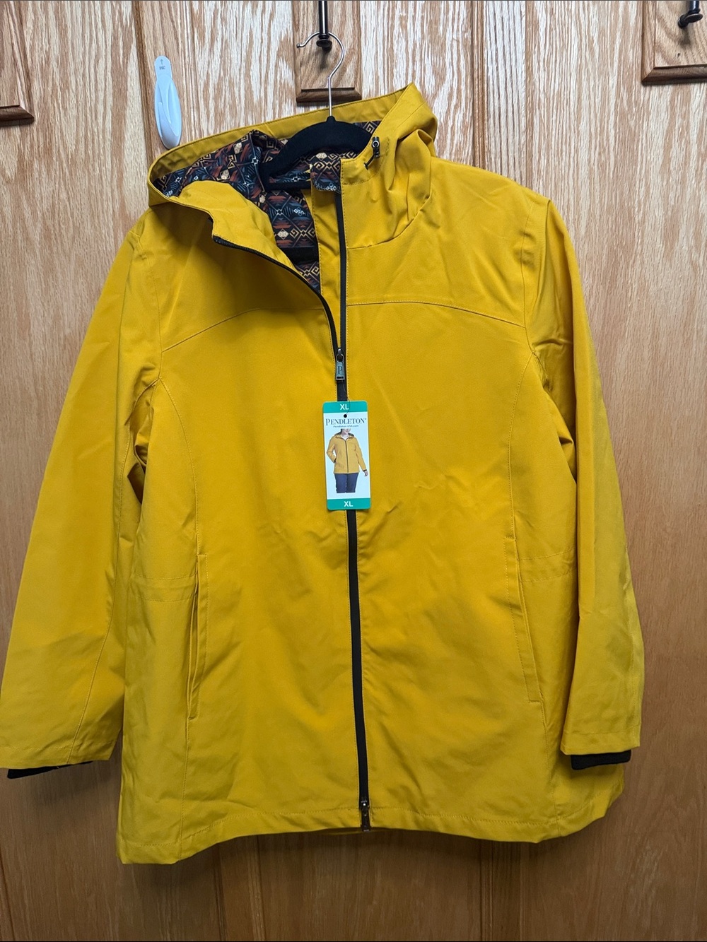 Women’s Pendleton  Bright Mustard Yellow Hooded Rain/Storm Coat